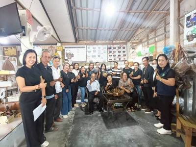 ประชุมเชิงปฏิบัติการขับเคลื่อนผลิตภัณฑ์ชุมชนของสถาบันเกษตรกรและสมาชิกประจำปี 2569 มีวัตถุประสงค์เพื่อวิเคราะห์ศักยภาพในการเข้าสู่ตลาดและสร้างเครือข่ายทางธุรกิจ พัฒนาศักยภาพของผู้นำกลุ่มในการบริหารจัดการกลุ่ม การวางแผน การผลิต การตลาด การสร้างเครือข่าย แล ... พารามิเตอร์รูปภาพ 1